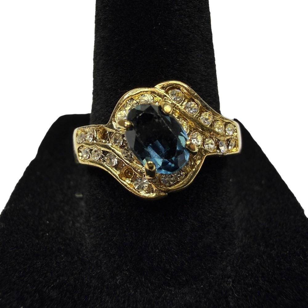 Elegant Cocktail Gold Tone Oval Blue Stone Ring Clear Rhinestones Jewelry Sz 8